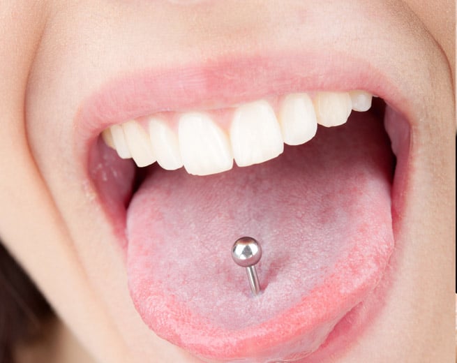 Tongue store piercing bars