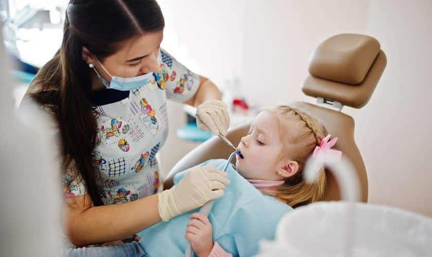 Featured image for “Pediatric Dentistry Tips for a Cavity-Free Christmas”