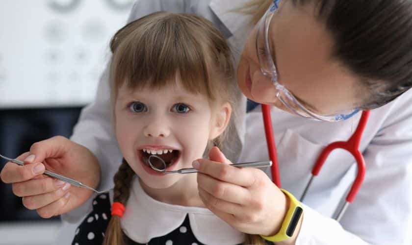 Featured image for “When Should My Child See an Orthodontist? A Guide for Parents ”