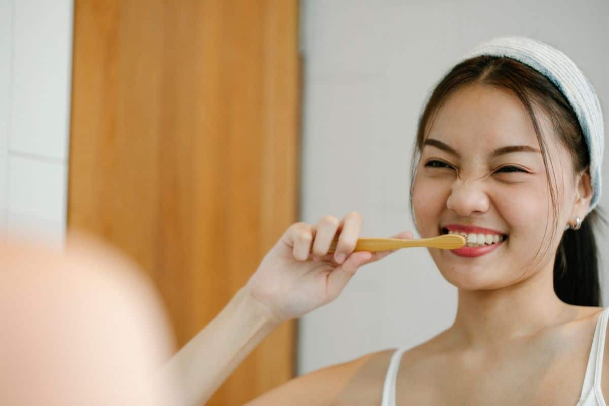 Featured image for “Keep Your Teeth White: Our Top 5 Maintenance Tips”
