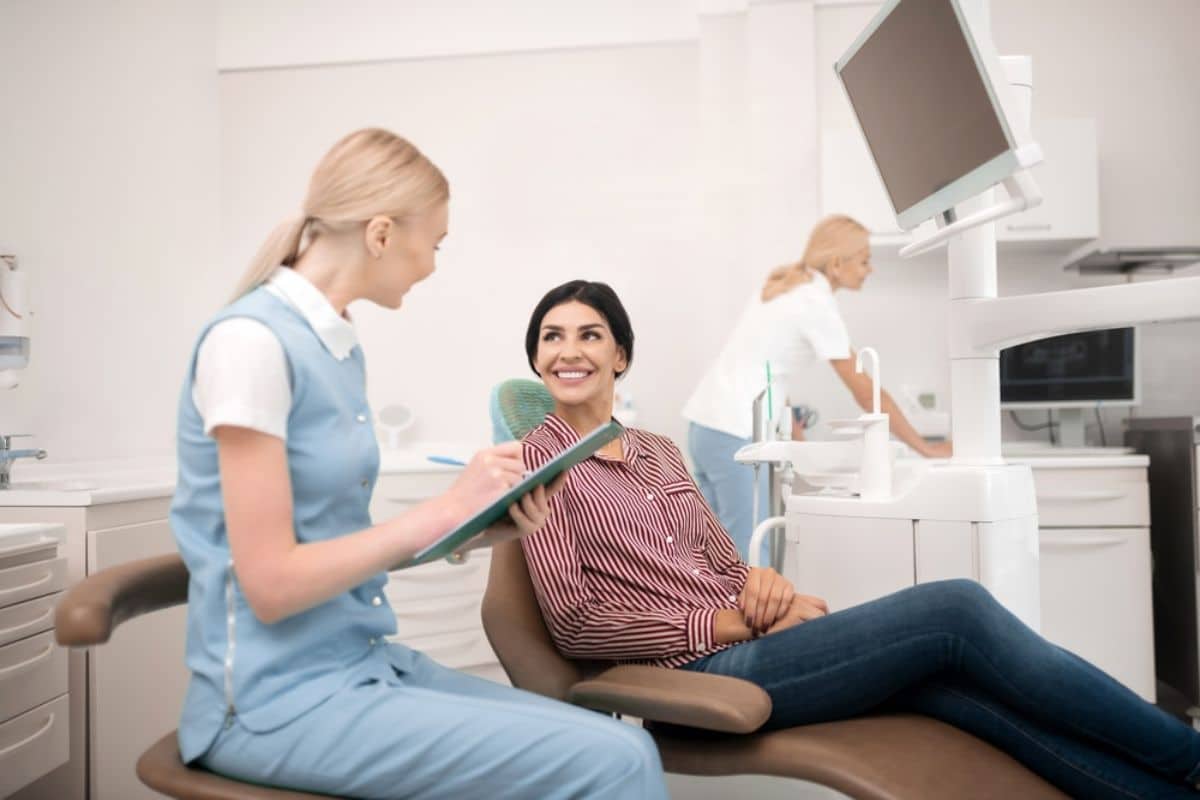 Featured image for “Top 10 Questions to Ask Your Dentist During a Routine Visit”