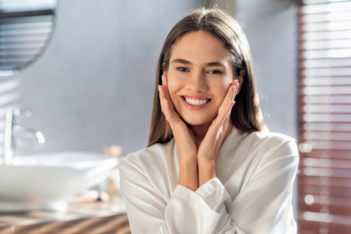 Featured image for “How Cosmetic Dentistry Helps You Smile Brighter and Feel Confident”